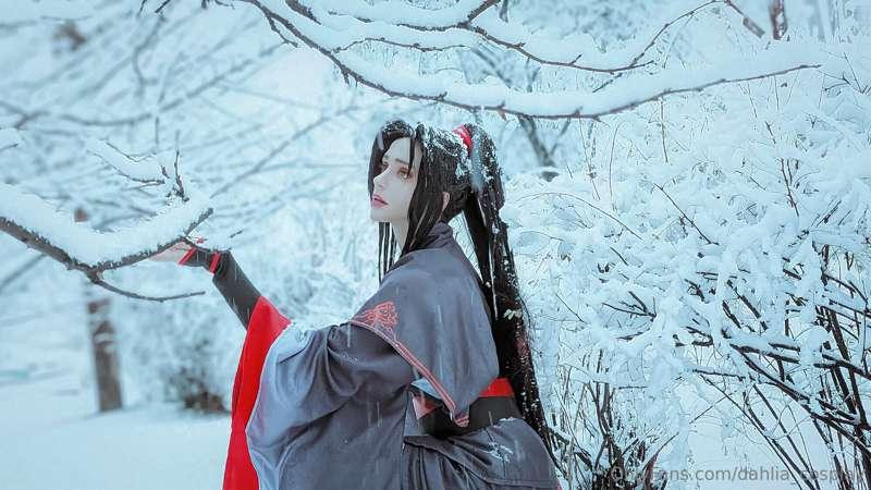 Merry Christmas,guys🫂❄️

From Kei🖤