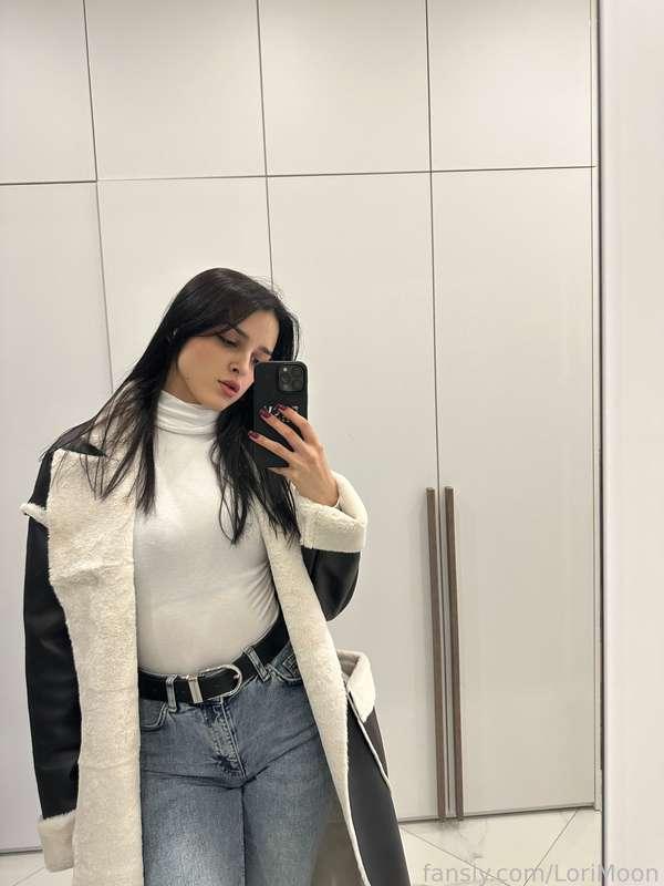going out today :)




#fyp #brunette #mistress #femdom #domme #worship #goddess #selfie #lifestyle