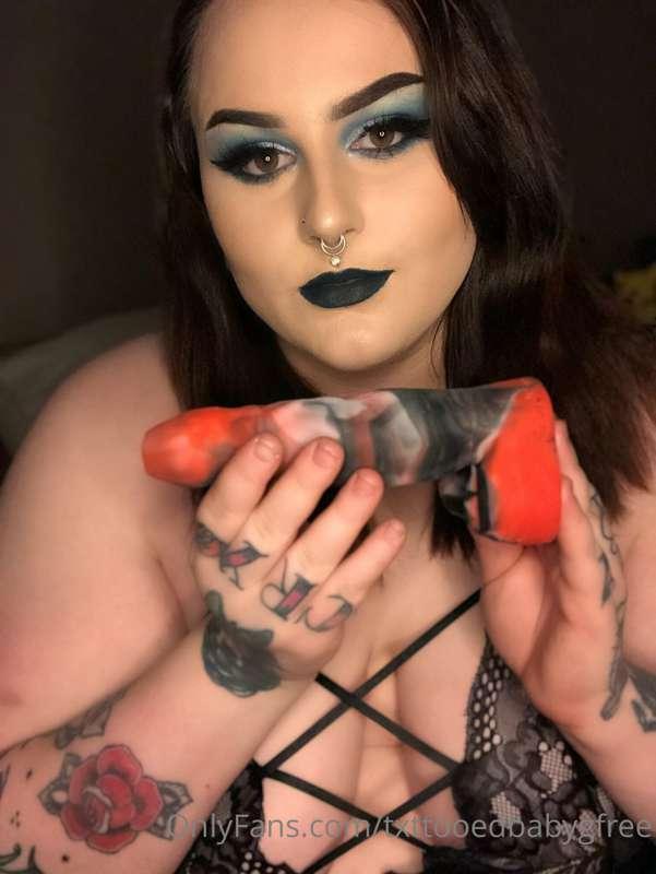 Come over to my paid page to check out my new video trying t..