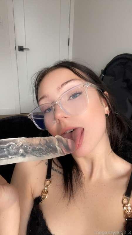 meganryleigh image #0