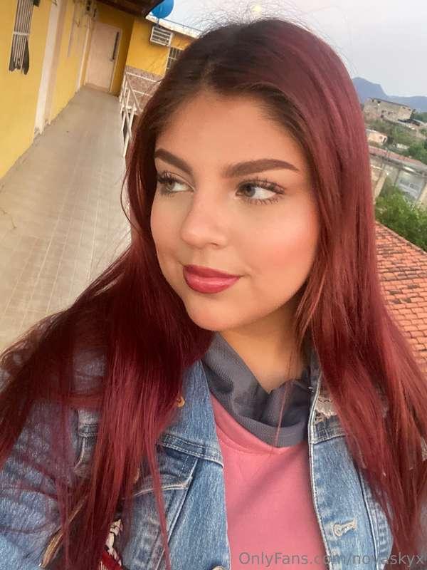 Would you get nervous if I looked at you? 👀