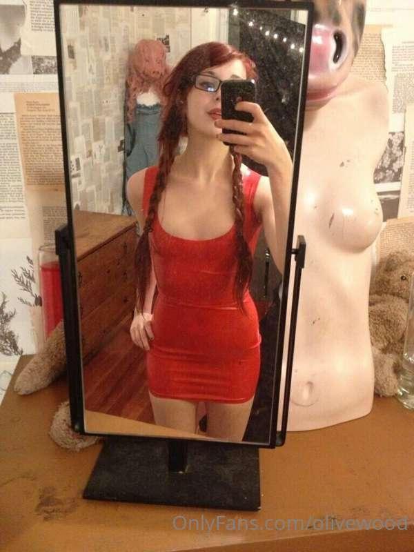 Photos from when I first started sexwork. I am feeling moder..