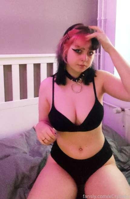 xcrybebi image #1