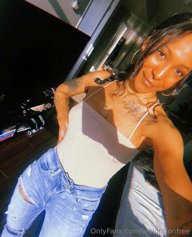 I taste as good as I look! Wanna try? 😏