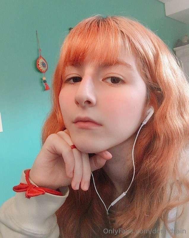 STOP BEING shy & STUPID loser👎, CMON 🫵 send me NOW DM😈