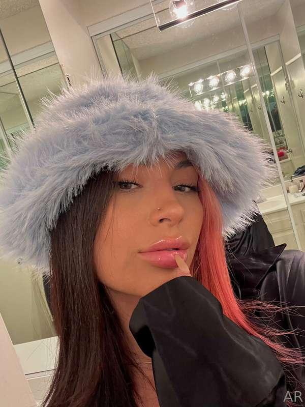 🥰
