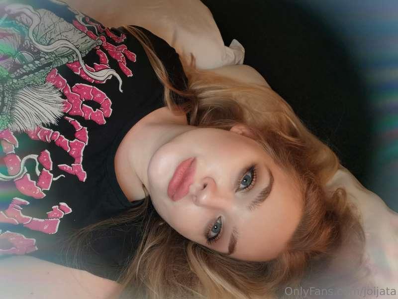 cum lay in bed with me ? x