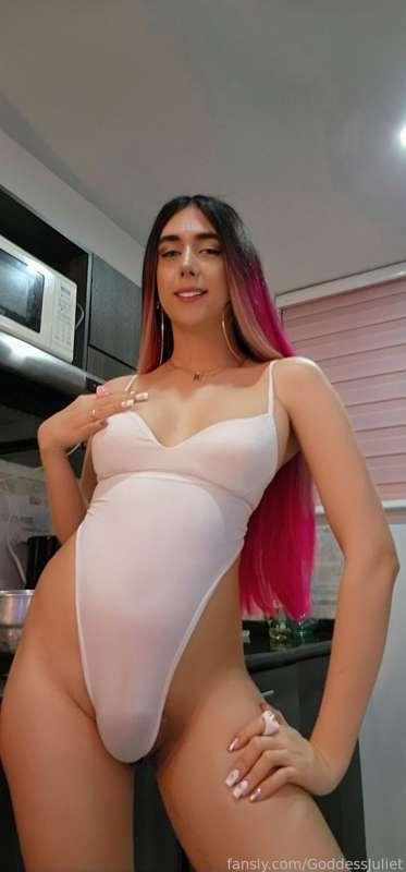 julietpinkbb image #0