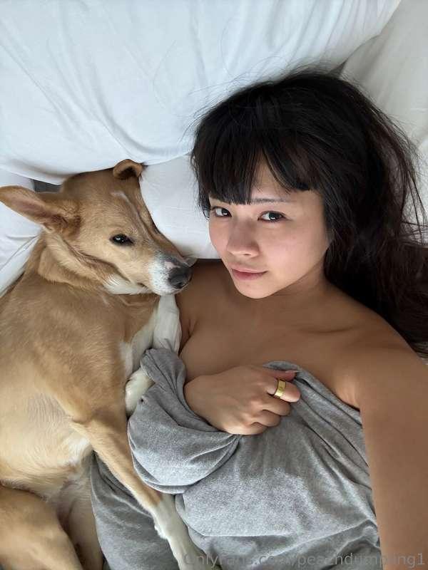 Snuggle bug 🐕💕Gooooood morning from Emma and I. Im sad coz t..