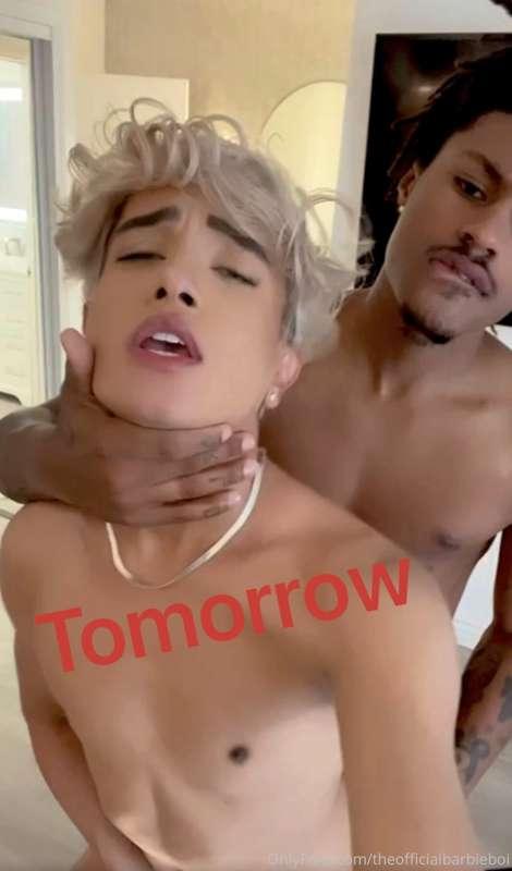 Tomorrow morning. 7:30 am. Set your alarms. 😝