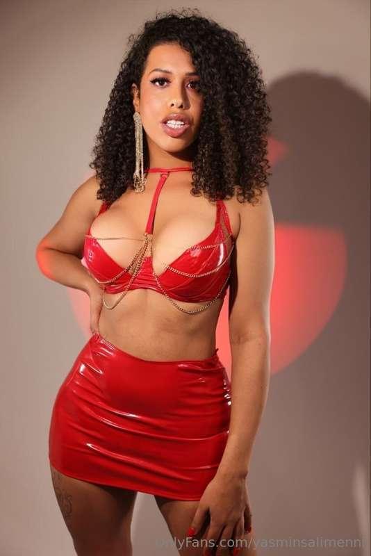 send me a dm now I have something sweet for you