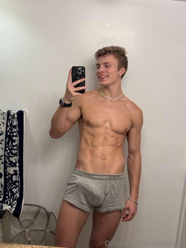 Be honest… how long would you last if I was in front of you ..