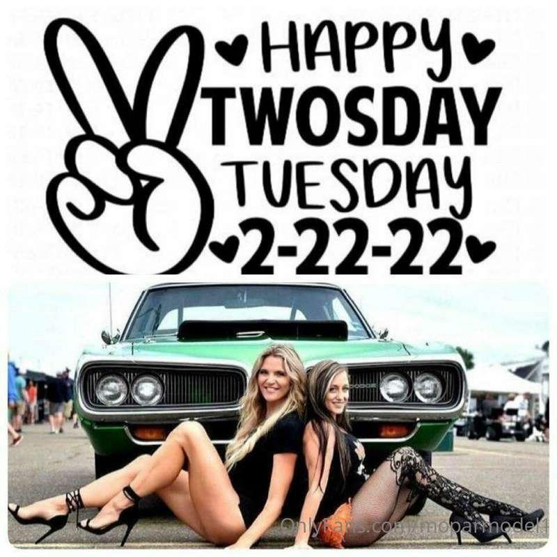 Two for Tuesday!! 💚💚