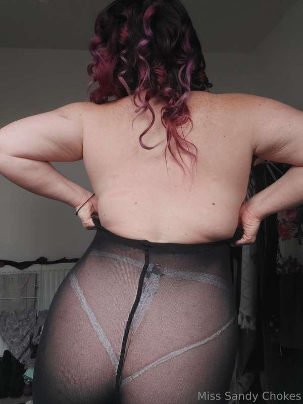 5 sets of USED black tights for just $30 Tip now an we can t..