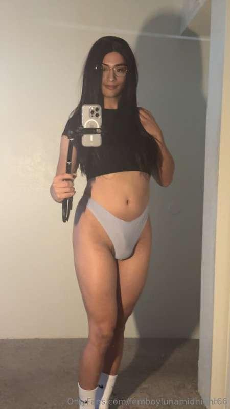 femboyfatpeach image #0