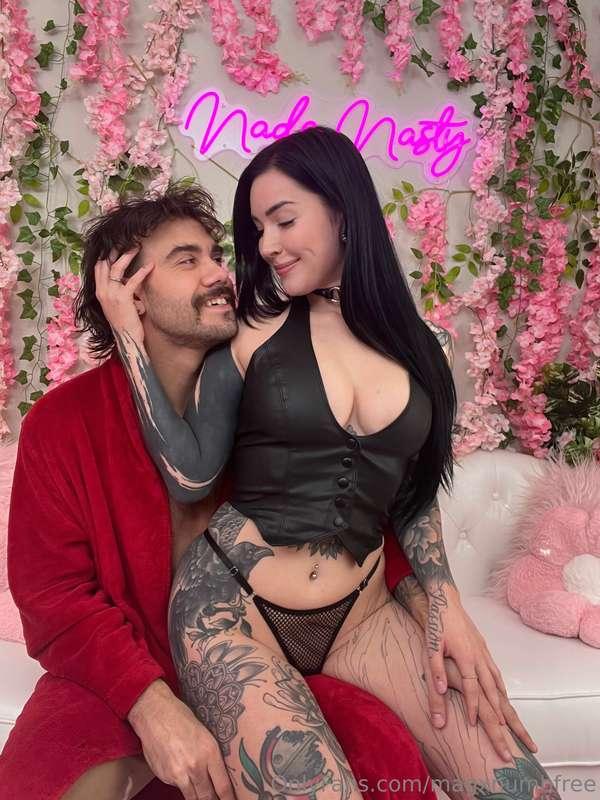 @nadenasty was a naughty boy and put me in a cage🥵 