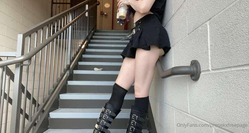 did i mention i have a fat ass? <3