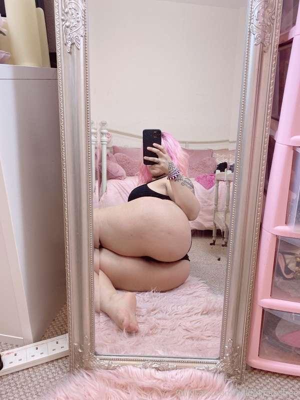 Good morning! I hope you all have a lovely day today 💕