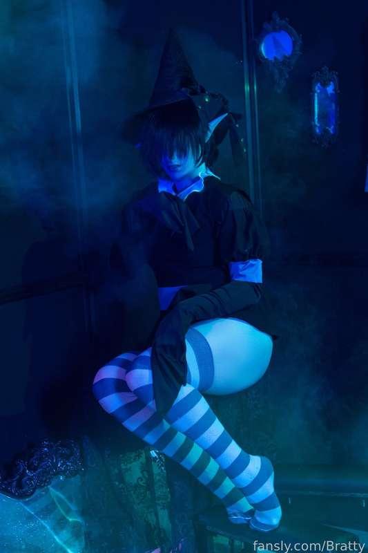 brattysuccuboi image #15