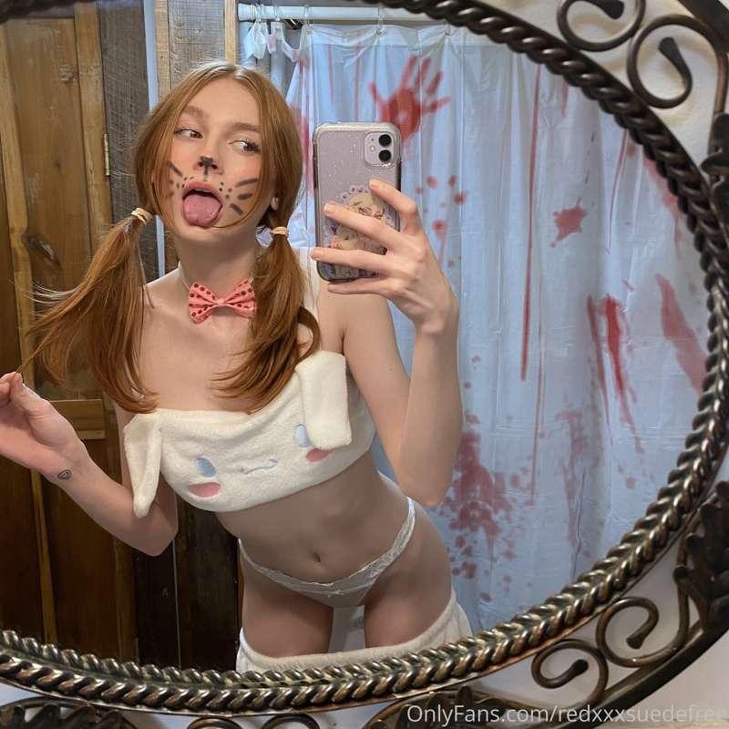 Happy Easter 🐣🐇 💖🥕 posting special content over @redxxxsuede..