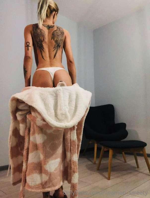 🌟💋@lovelykata💋🌟Hey, My King👑! Your dark romance girl🖤is here..