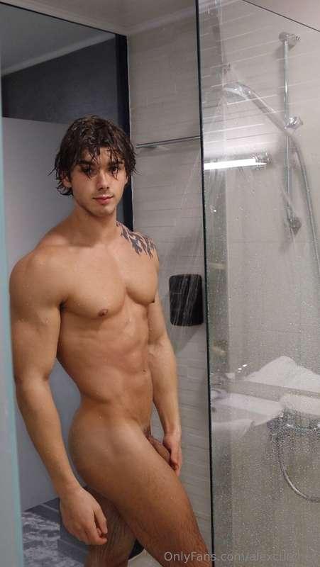 Naked and teasing, but this hand’s got the best view on lock..