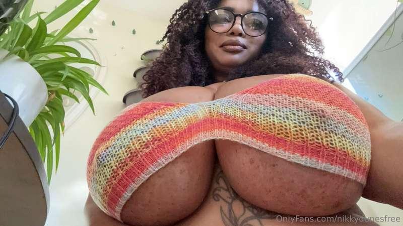 This top fit last year😩😂♥️