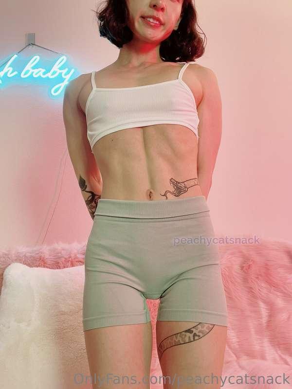 peachycatsnack image #2