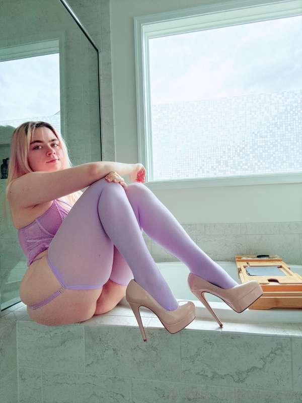 Purple lingerie set 🥰 as seen on instagram and twitter but e..