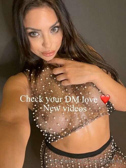 I woke up in the horniest mood 🙈
Tip me $5 for 2 of my dirti..