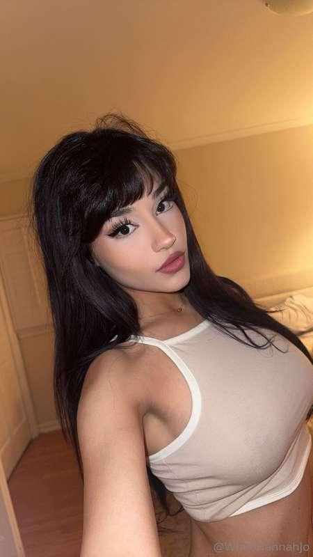 message me a "❤️" emoji rn if you're online 