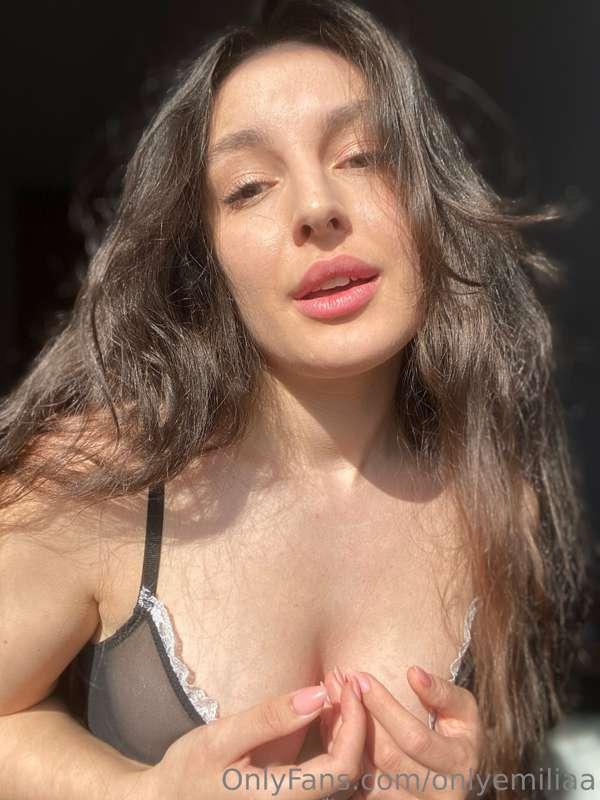 Hold my hair and I'll show you something?😈😈
