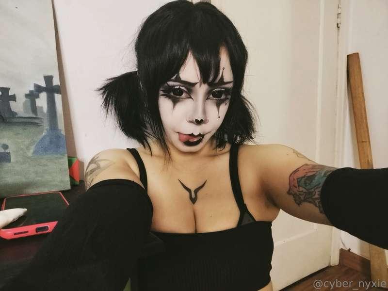 cyber_nyxie image #15