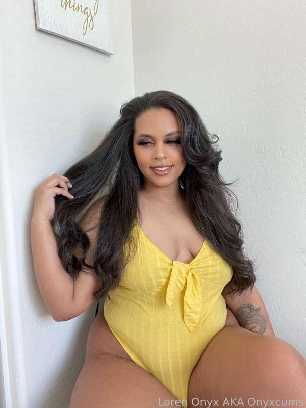 drop a 💛 in the comments if you would smash.. trying to see something for scientific purposes

#fyp #bigass #cosplay #ebany 
