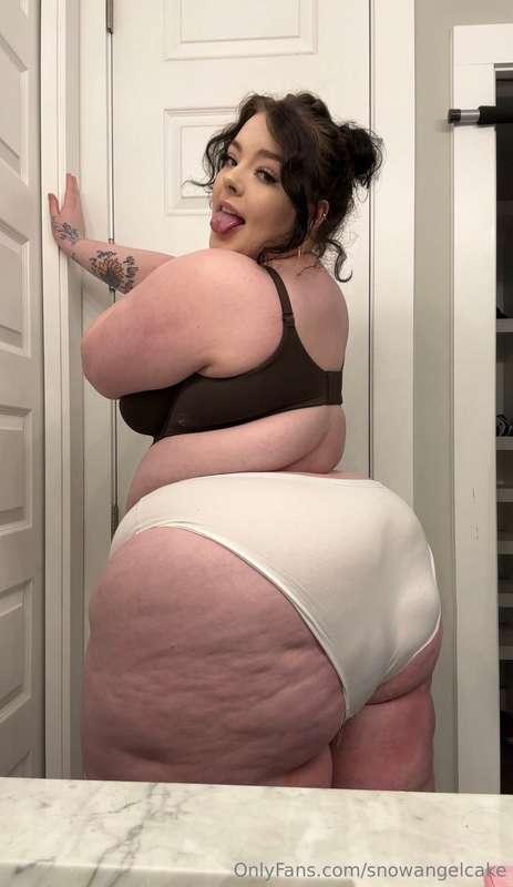 snowangelcake main image