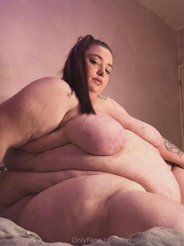 Could you resist me if I sexted these to you and begged you ..