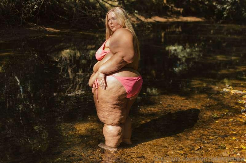 kenziekinziebbw image #4