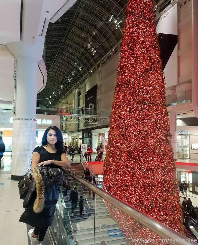 Come join with me baby.
Merry  Christmas  🎅 🎄 ❤ 

Tip is hig..