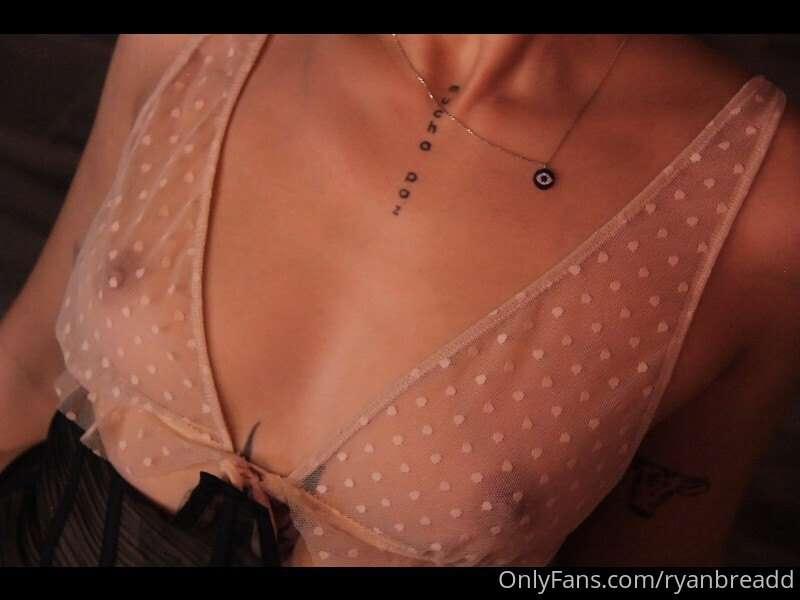 I'm online! use the link https://bit.ly/breadroom to join me..