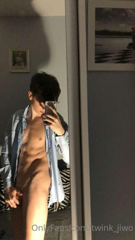 Jast an average twinks evening 😏 I was horny all day in the ..