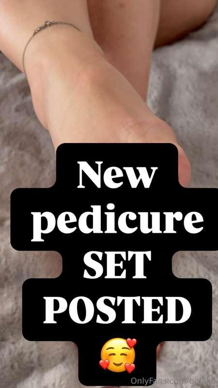 New pedicure 🥰