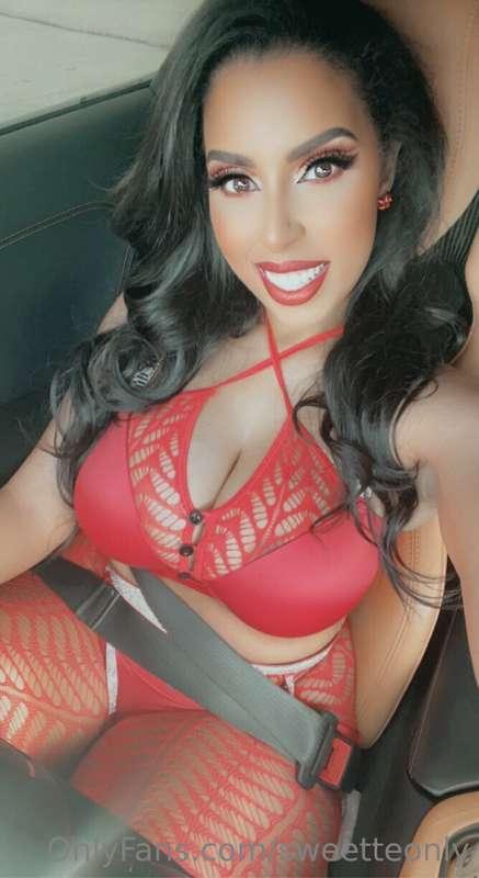 You're going to cum on my big tits?🤤