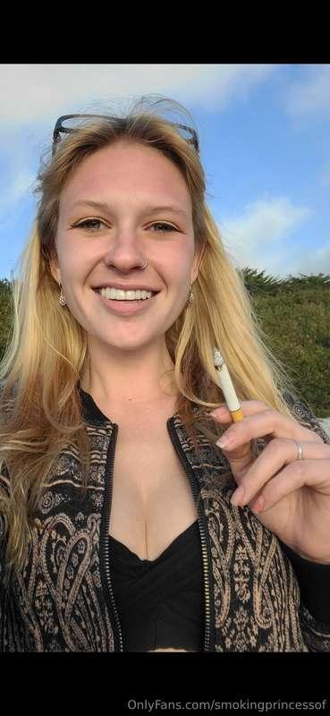 💓Happiest when I get my ciggy in the morning💓.#camel99