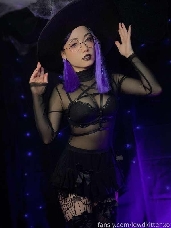 lewdkittenxo image #2