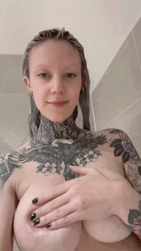 Slip into the shower with me? 😏