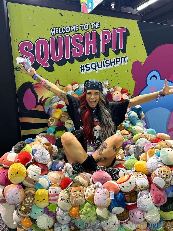 message me if you think you can make me this happy
