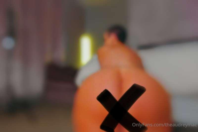 I AM BACK !!! 

If you like me or doggy or both (hehe) grab ..