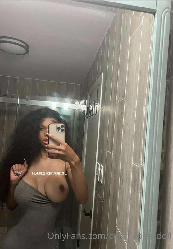 1 tit 👅