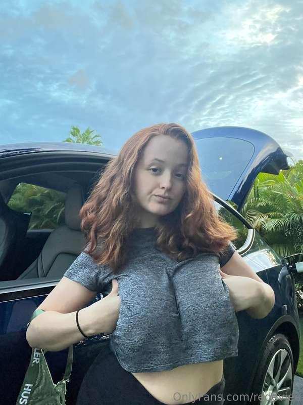 You could put your dick in between these titties 😘, promise ..