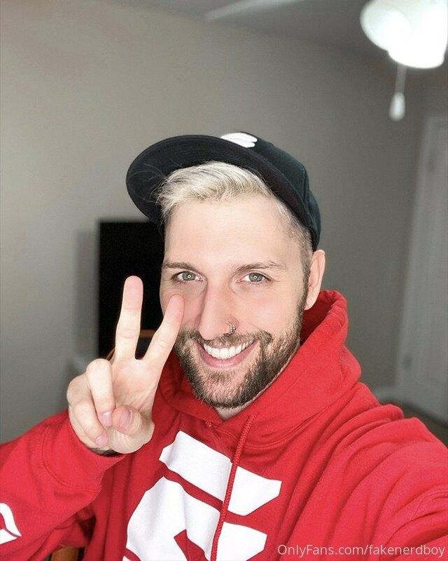 What's good my fellow extra-content enthusiasts?

I just wan..